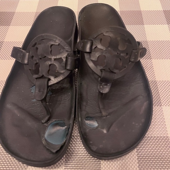 Well Loved Tory Burch Cloud Sandals - Picture 3 of 9